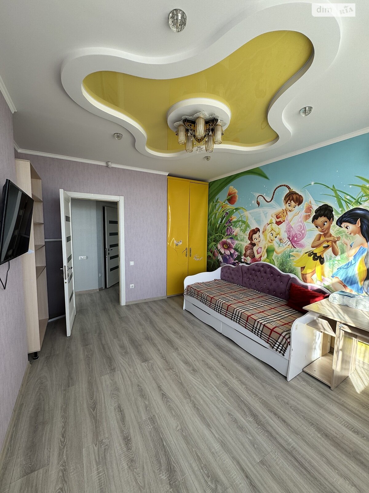 Продаж чотирикімнатної квартири в Одесі, на вул. Середня 24 корпус 4, район Хаджибейський фото 1 Продаж чотирикімнатної квартири в Одесі, на вул. Середня 24 корпус 4, район Хаджибейський фото 1