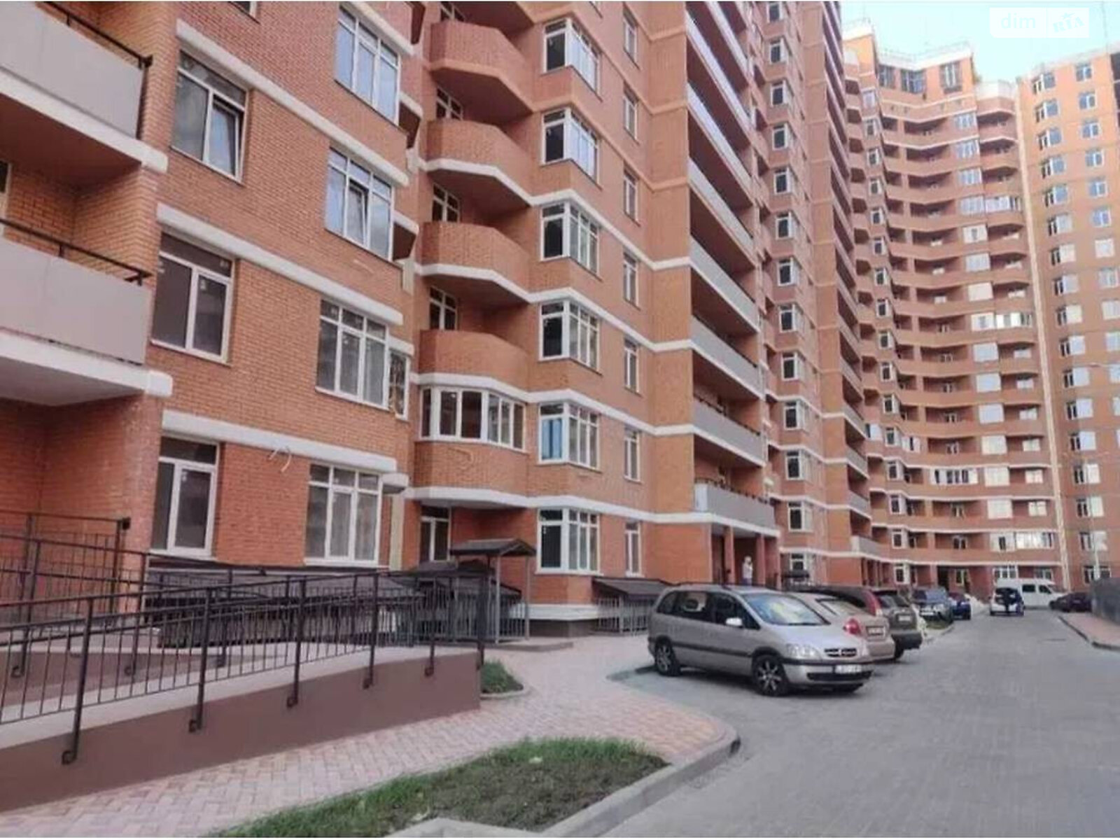 Продаж однокімнатної квартири в Одесі, на дор. Овідіопольська, район Хаджибейський фото 1