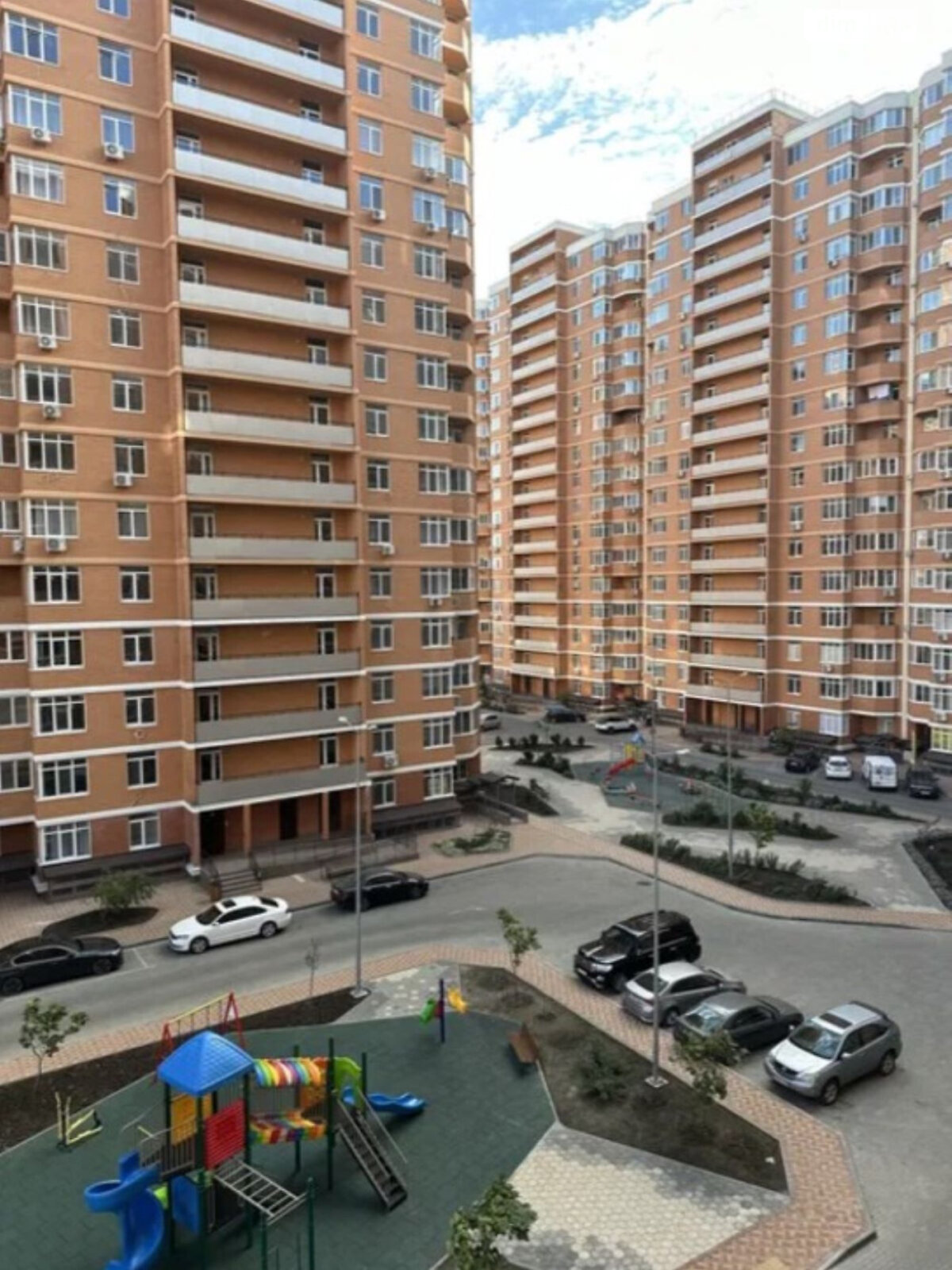 Продажа однокомнатной квартиры в Одессе, на дор. Овидиопольская, район Хаджибейский фото 1 Продажа однокомнатной квартиры в Одессе, на дор. Овидиопольская, район Хаджибейский фото 1