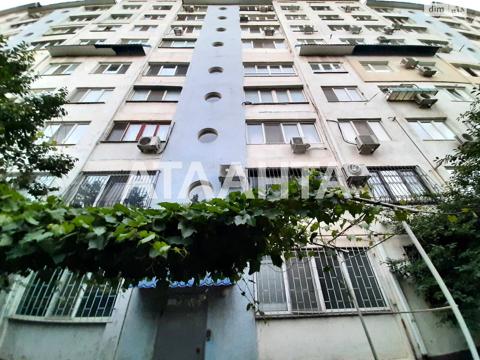 Продажа трехкомнатной квартиры в Одессе, на ул. Парковая, район Хаджибейский фото 1