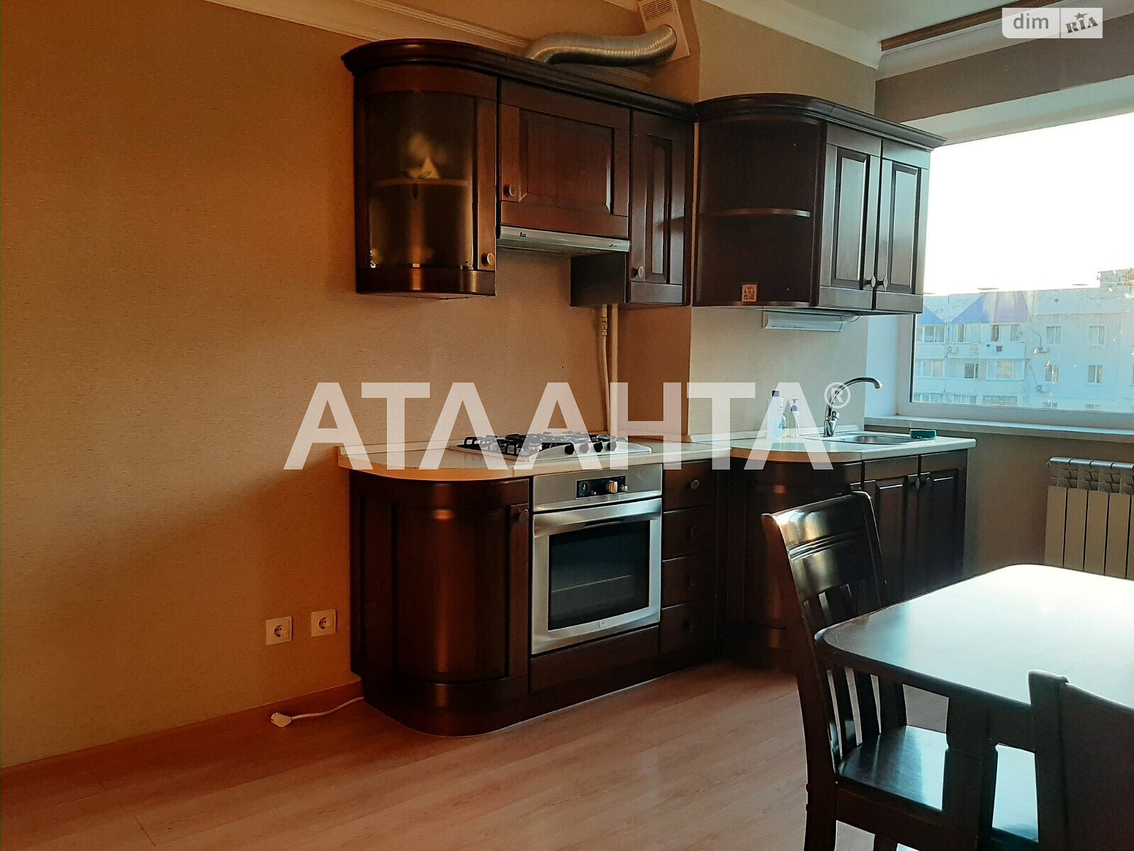 Продажа трехкомнатной квартиры в Одессе, на ул. Парковая, район Хаджибейский фото 1