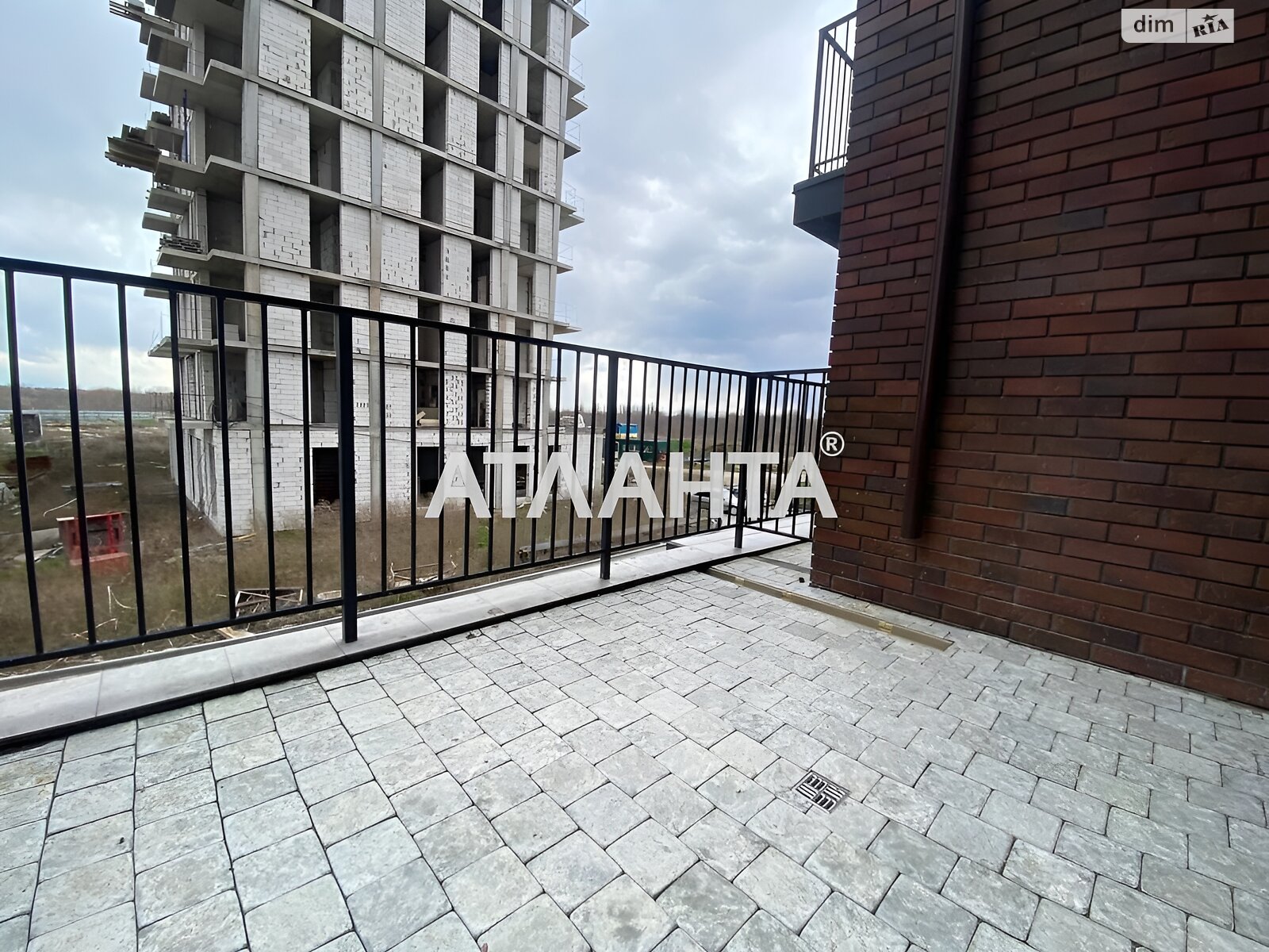 Продажа однокомнатной квартиры в Одессе, на ул. Радостная, район Хаджибейский фото 3 Продажа однокомнатной квартиры в Одессе, на ул. Радостная, район Хаджибейский фото 3