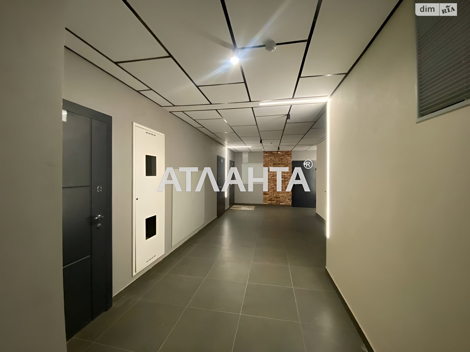 Продажа однокомнатной квартиры в Одессе, на ул. Радостная, район Хаджибейский фото 3 Продажа однокомнатной квартиры в Одессе, на ул. Радостная, район Хаджибейский фото 3