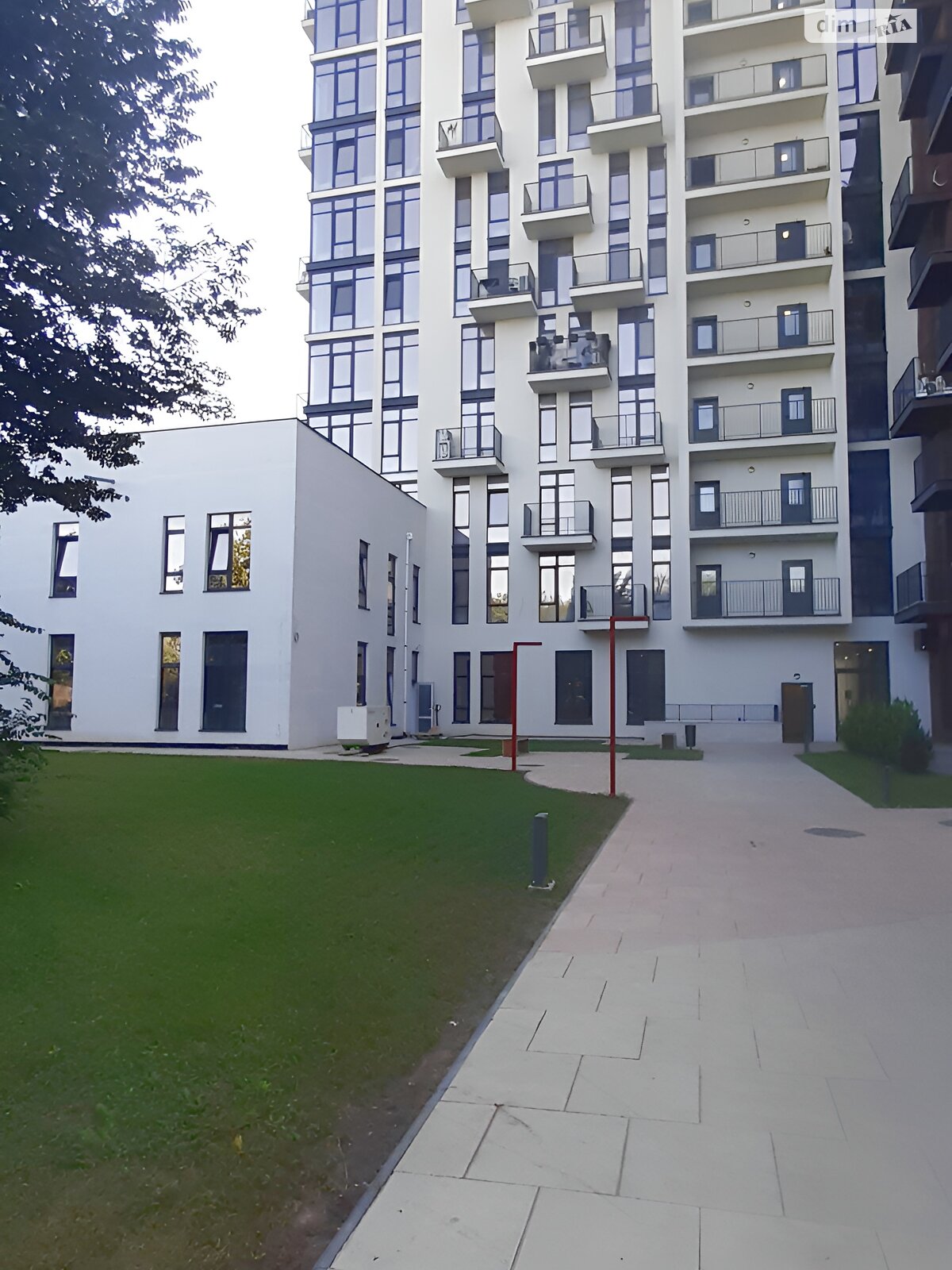 Продаж однокімнатної квартири в Одесі, на вул. Радісна 29 корпус 1, район Хаджибейський фото 1 Продаж однокімнатної квартири в Одесі, на вул. Радісна 29 корпус 1, район Хаджибейський фото 1