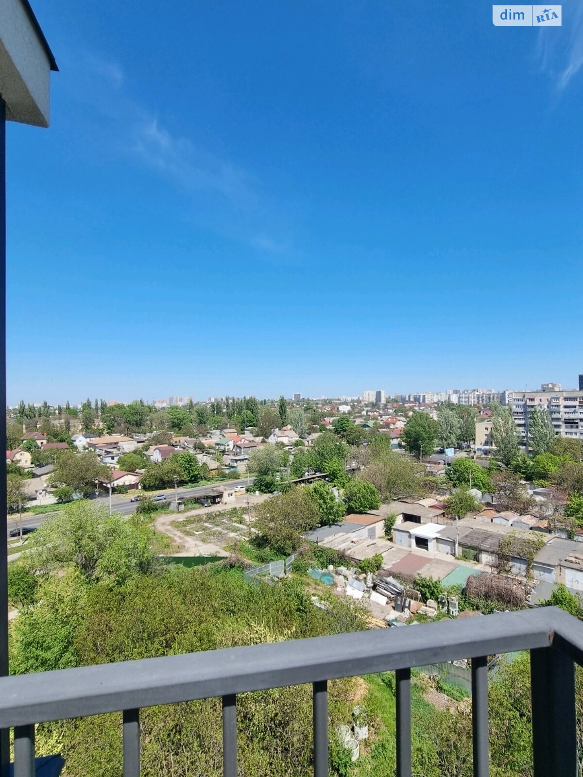 Продажа двухкомнатной квартиры в Одессе, на ул. Радостная 29 корпус 1, район Хаджибейский фото 1 Продажа двухкомнатной квартиры в Одессе, на ул. Радостная 29 корпус 1, район Хаджибейский фото 1