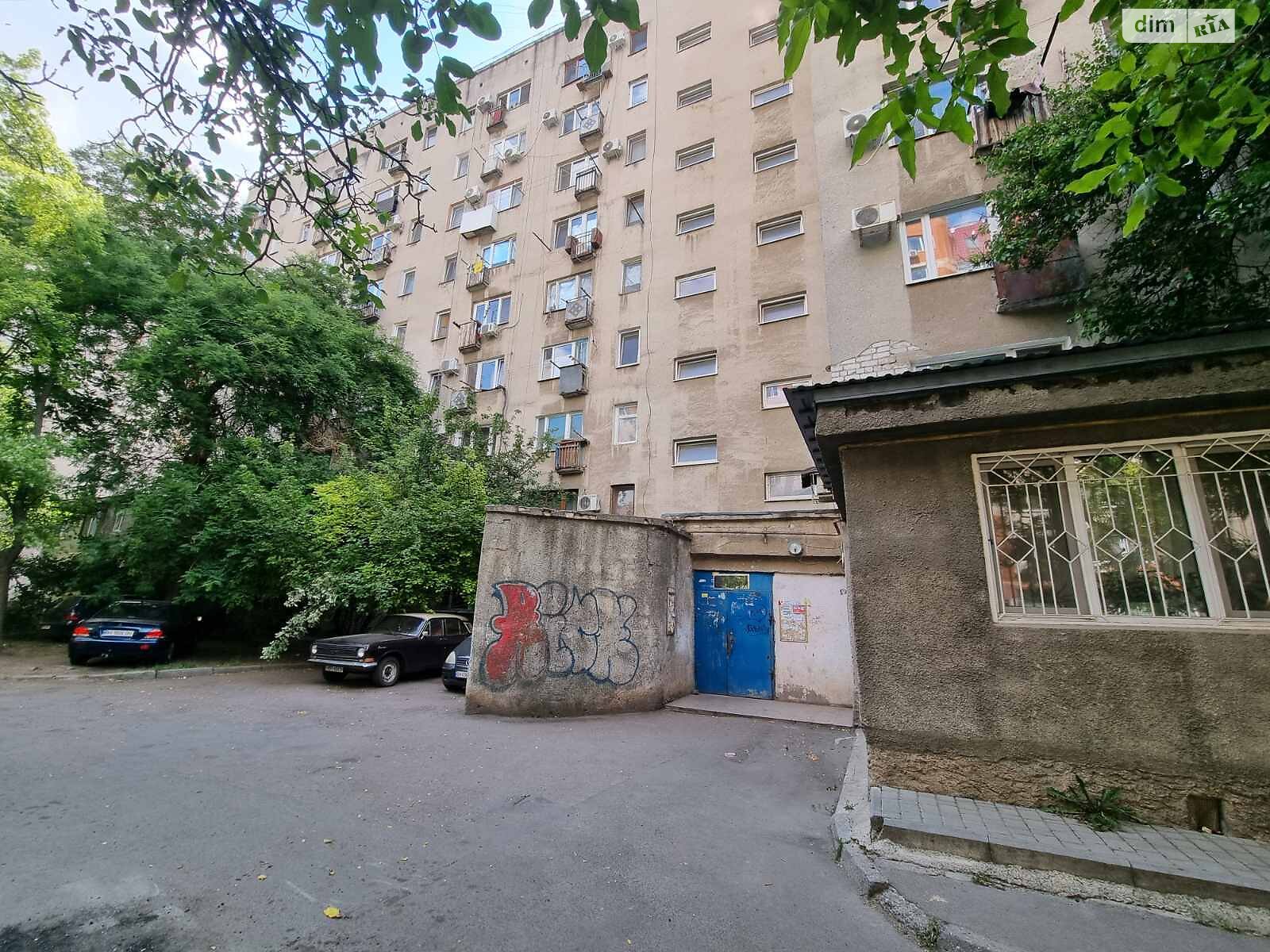 Продажа однокомнатной квартиры в Одессе, на ул. Рихтера Святослава, район Хаджибейский фото 1 Продажа однокомнатной квартиры в Одессе, на ул. Рихтера Святослава, район Хаджибейский фото 1