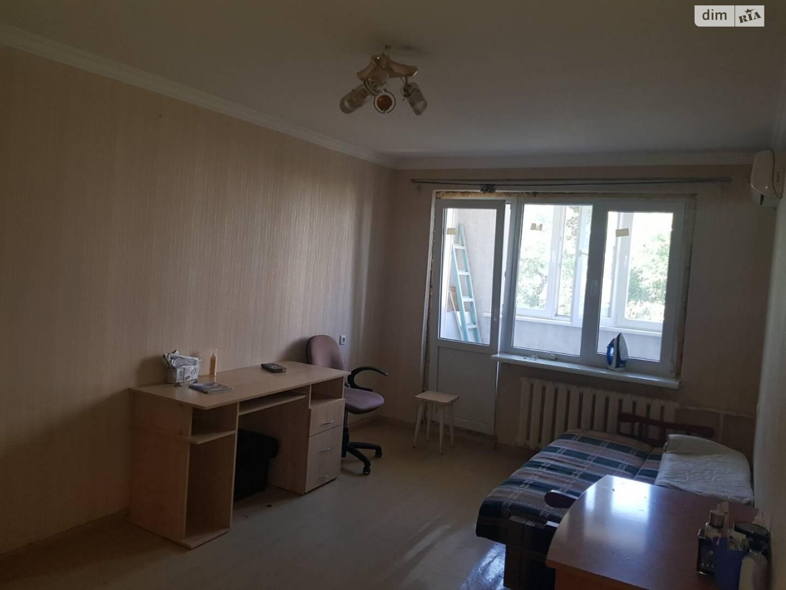 Продаж трикімнатної квартири в Одесі, на вул. Ріхтера Святослава, район Хаджибейський фото 1 Продаж трикімнатної квартири в Одесі, на вул. Ріхтера Святослава, район Хаджибейський фото 1