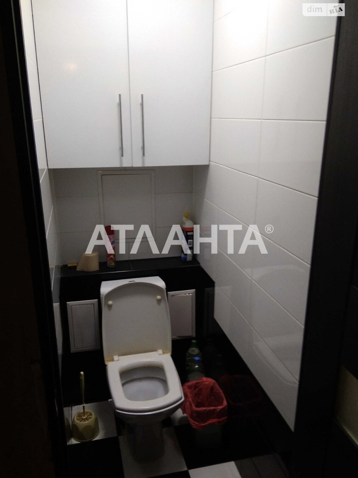 Продажа четырехкомнатной квартиры в Одессе, на ул. Рихтера Святослава, район Хаджибейский фото 1 Продажа четырехкомнатной квартиры в Одессе, на ул. Рихтера Святослава, район Хаджибейский фото 1