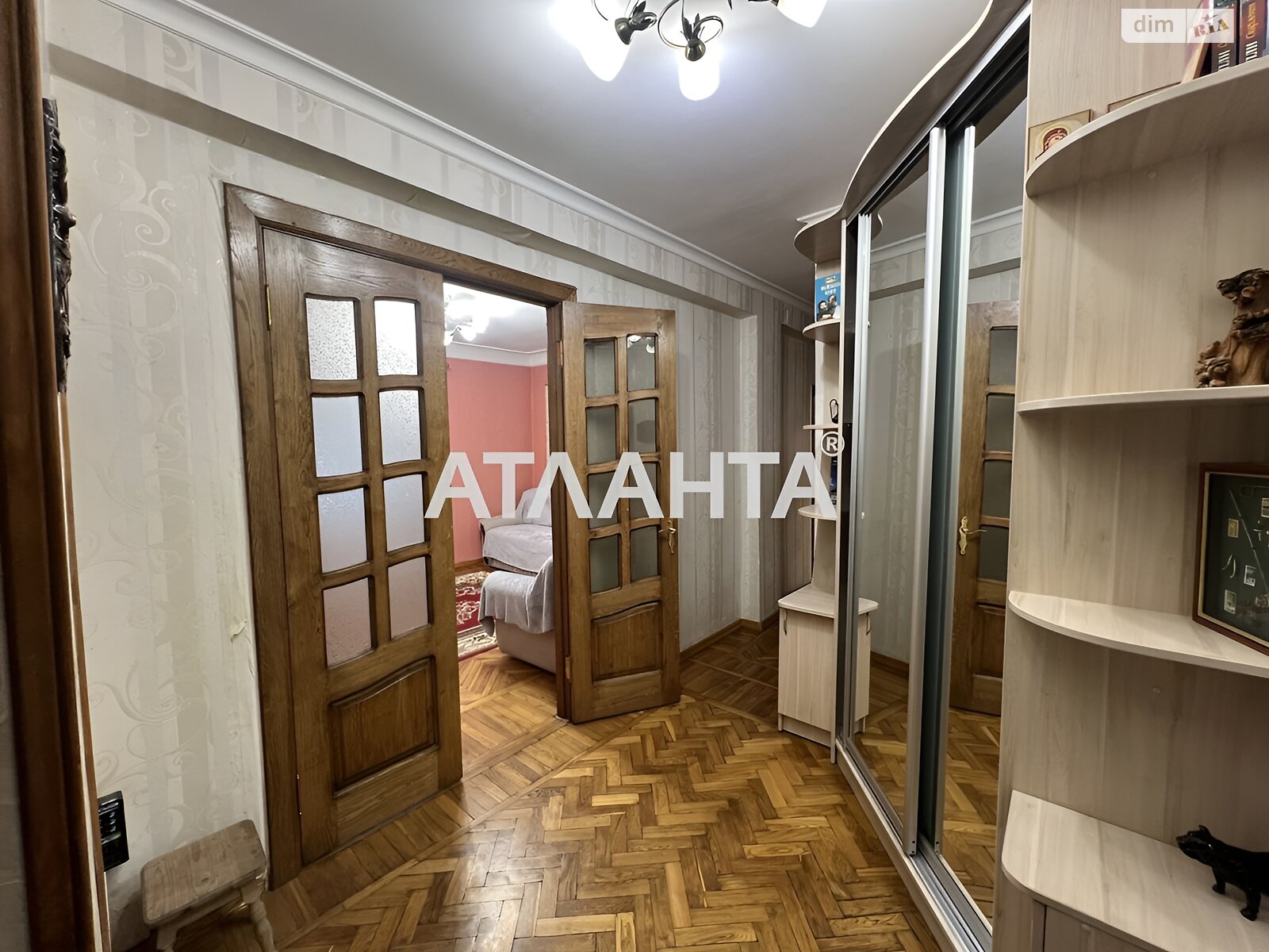 Продаж трикімнатної квартири в Одесі, на вул. Шилова, район Хаджибейський фото 1 Продаж трикімнатної квартири в Одесі, на вул. Шилова, район Хаджибейський фото 1