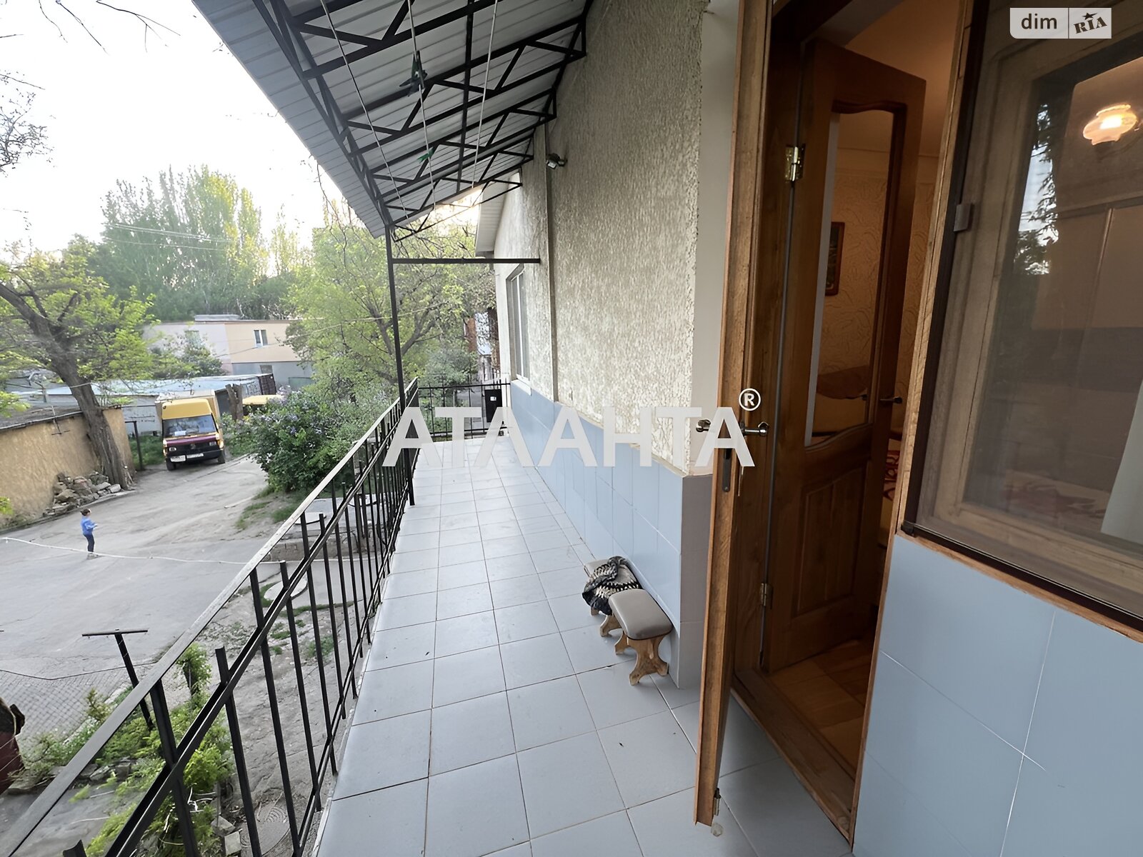 Продаж трикімнатної квартири в Одесі, на вул. Шилова, район Хаджибейський фото 1 Продаж трикімнатної квартири в Одесі, на вул. Шилова, район Хаджибейський фото 1