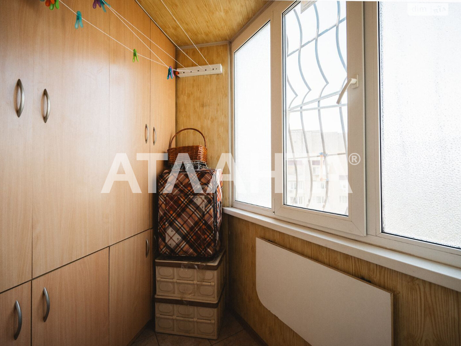 Продаж трикімнатної квартири в Одесі, на вул. Скворцова, район Хаджибейський фото 1 Продаж трикімнатної квартири в Одесі, на вул. Скворцова, район Хаджибейський фото 1