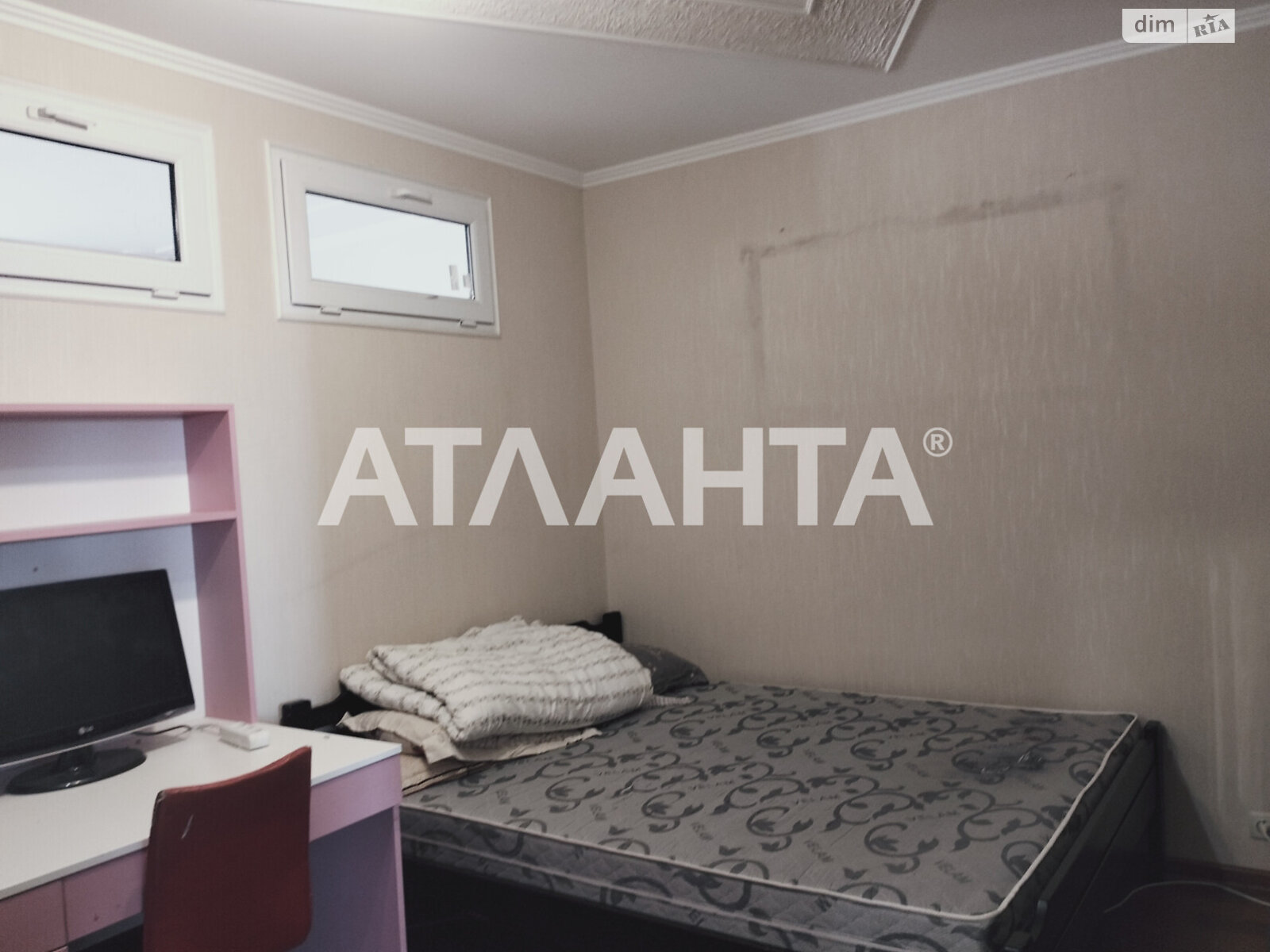 Продаж трикімнатної квартири в Одесі, на вул. Старицького, район Хаджибейський фото 1 Продаж трикімнатної квартири в Одесі, на вул. Старицького, район Хаджибейський фото 1