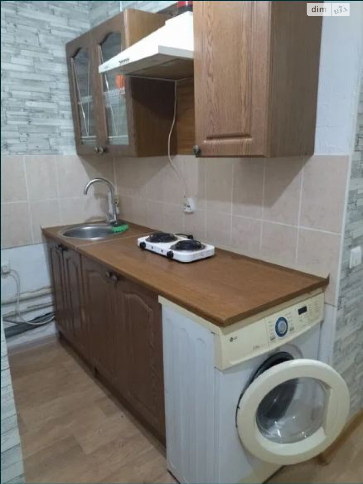 Продаж однокімнатної квартири в Одесі, на вул. Стовпова, район Хаджибейський фото 1 Продаж однокімнатної квартири в Одесі, на вул. Стовпова, район Хаджибейський фото 1