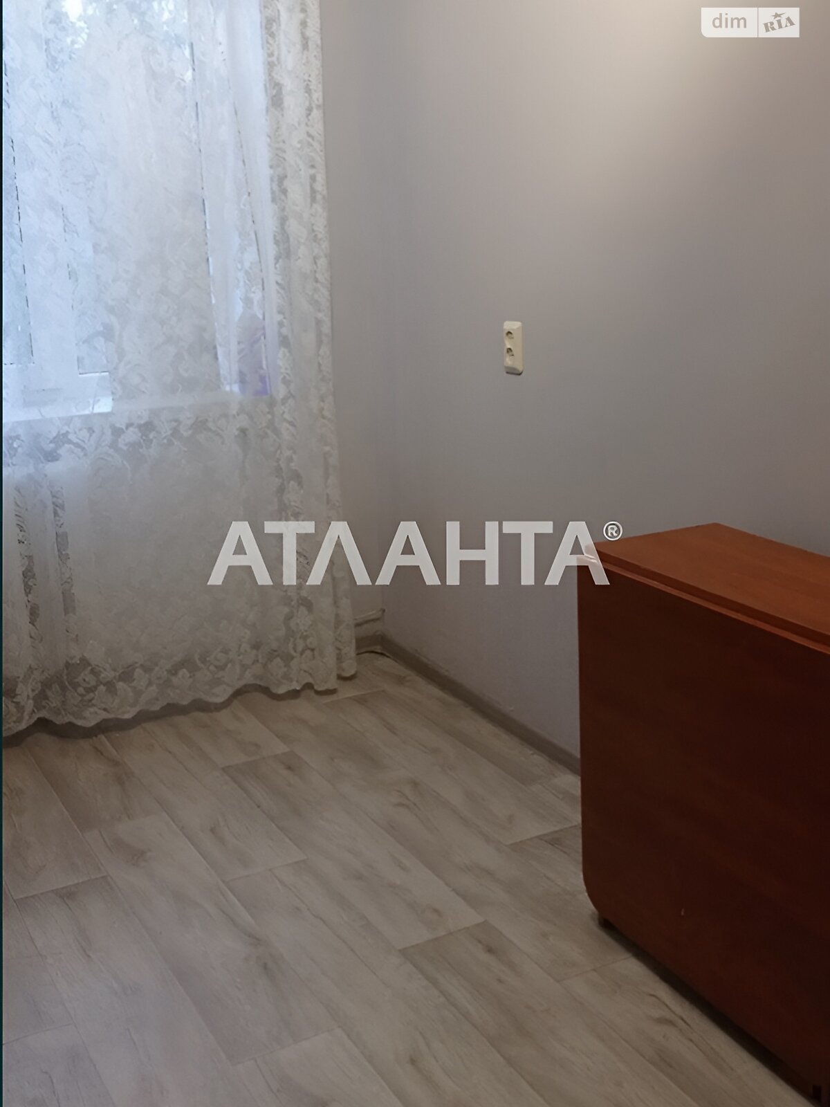 Продаж однокімнатної квартири в Одесі, на вул. Героїв Крут, район Хаджибейський фото 1 Продаж однокімнатної квартири в Одесі, на вул. Героїв Крут, район Хаджибейський фото 1