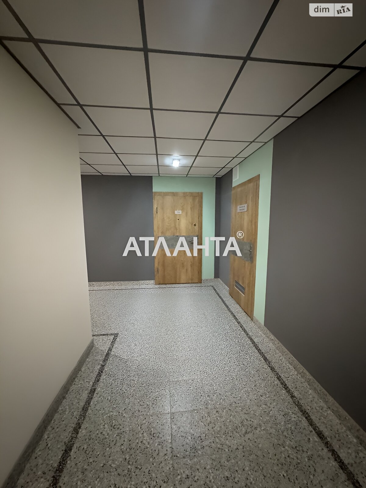 Продажа однокомнатной квартиры в Одессе, на ул. Варненская 29 корпус 3, район Хаджибейский фото 1 Продажа однокомнатной квартиры в Одессе, на ул. Варненская 29 корпус 3, район Хаджибейский фото 1