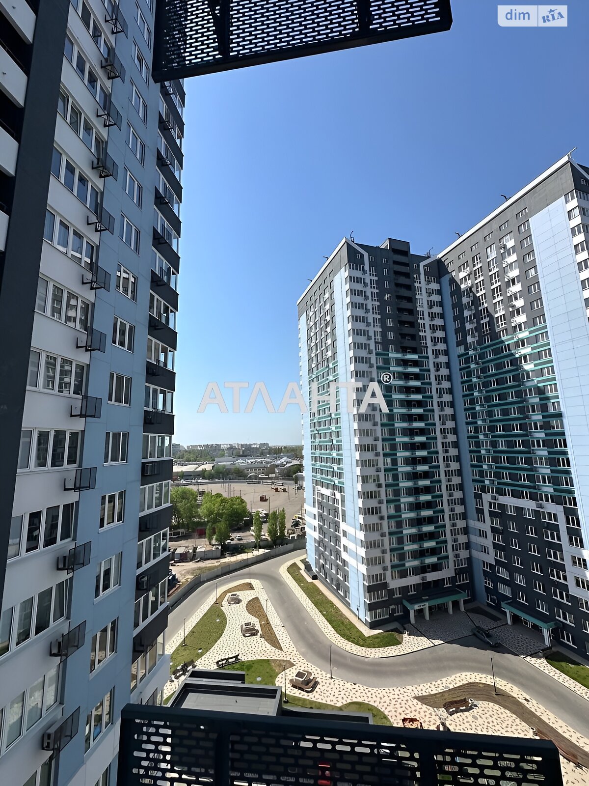 Продажа однокомнатной квартиры в Одессе, на ул. Варненская, район Хаджибейский фото 1 Продажа однокомнатной квартиры в Одессе, на ул. Варненская, район Хаджибейский фото 1