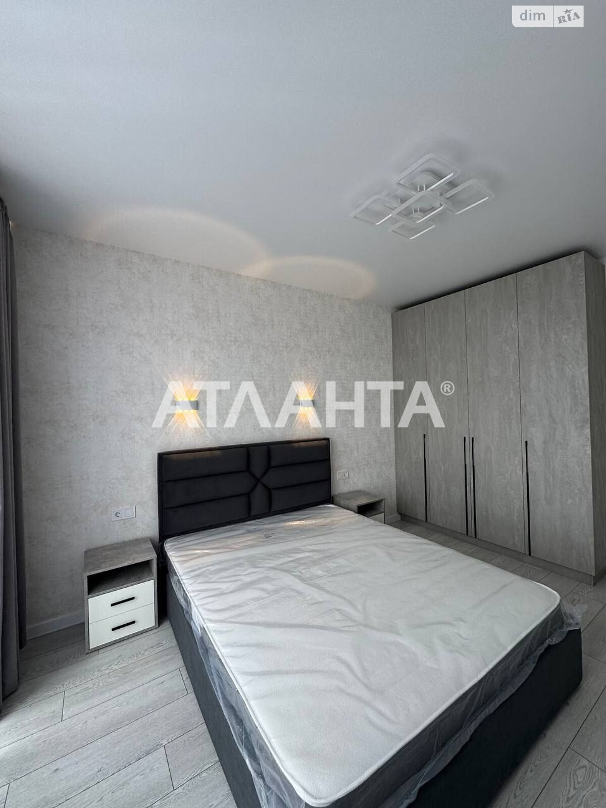 Продажа однокомнатной квартиры в Одессе, на ул. Варненская, район Хаджибейский фото 1 Продажа однокомнатной квартиры в Одессе, на ул. Варненская, район Хаджибейский фото 1