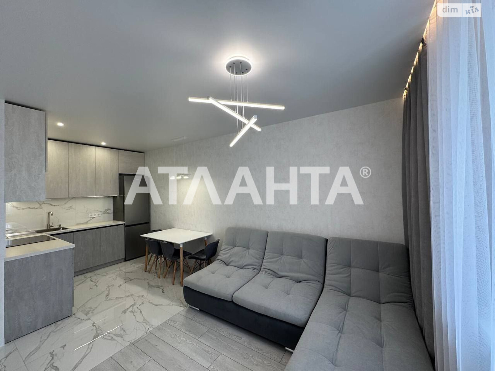 Продажа однокомнатной квартиры в Одессе, на ул. Варненская, район Хаджибейский фото 1 Продажа однокомнатной квартиры в Одессе, на ул. Варненская, район Хаджибейский фото 1