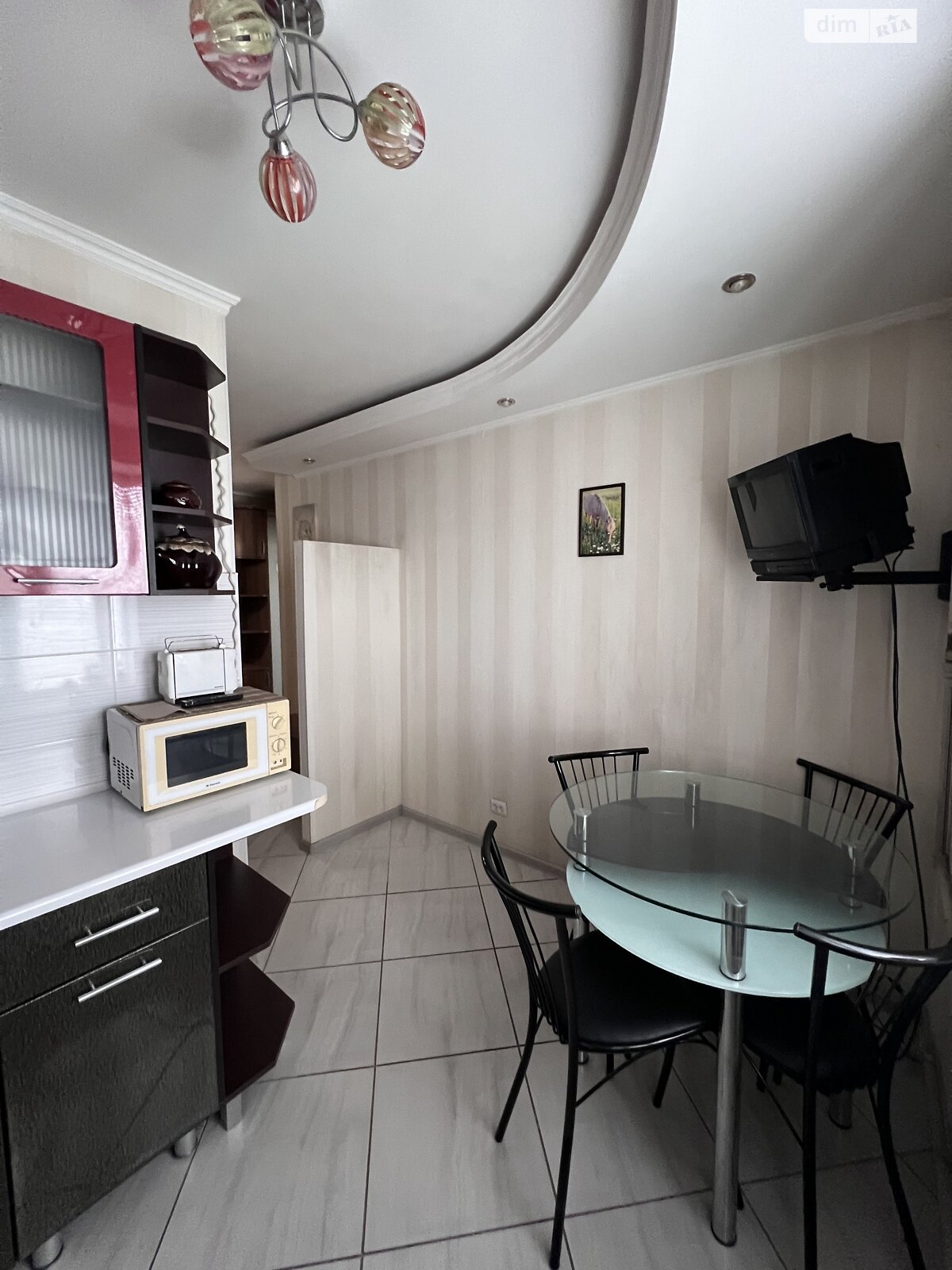 Продаж трикімнатної квартири в Одесі, на вул. Інглезі 1, фото 1 Продаж трикімнатної квартири в Одесі, на вул. Інглезі 1, фото 1