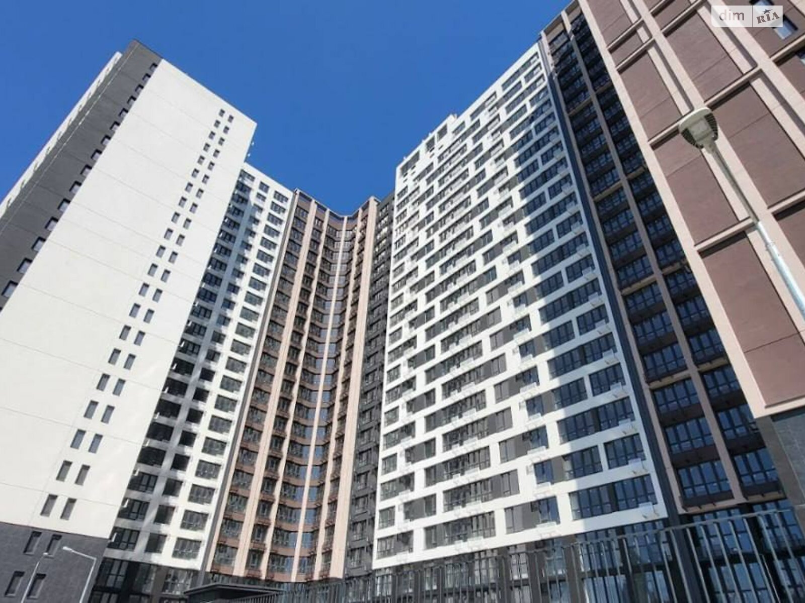 Продаж однокімнатної квартири в Одесі, на вул. Івана Франка 40 корпус 1, фото 1 Продаж однокімнатної квартири в Одесі, на вул. Івана Франка 40 корпус 1, фото 1