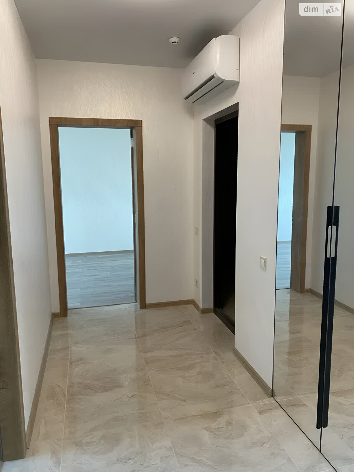 Продаж двокімнатної квартири в Одесі, на вул. Перлинна 1, район Приморський фото 1 Продаж двокімнатної квартири в Одесі, на вул. Перлинна 1, район Приморський фото 1