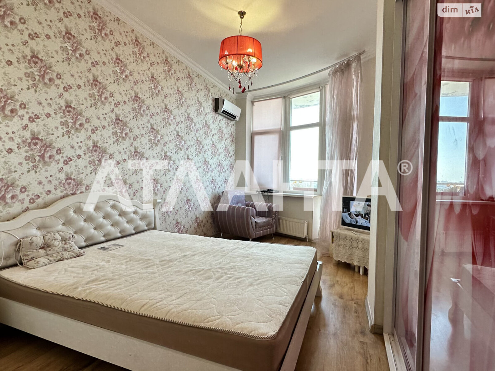 Продаж однокімнатної квартири в Одесі, на вул. Інглезі 6/1, район Київський фото 1 Продаж однокімнатної квартири в Одесі, на вул. Інглезі 6/1, район Київський фото 1