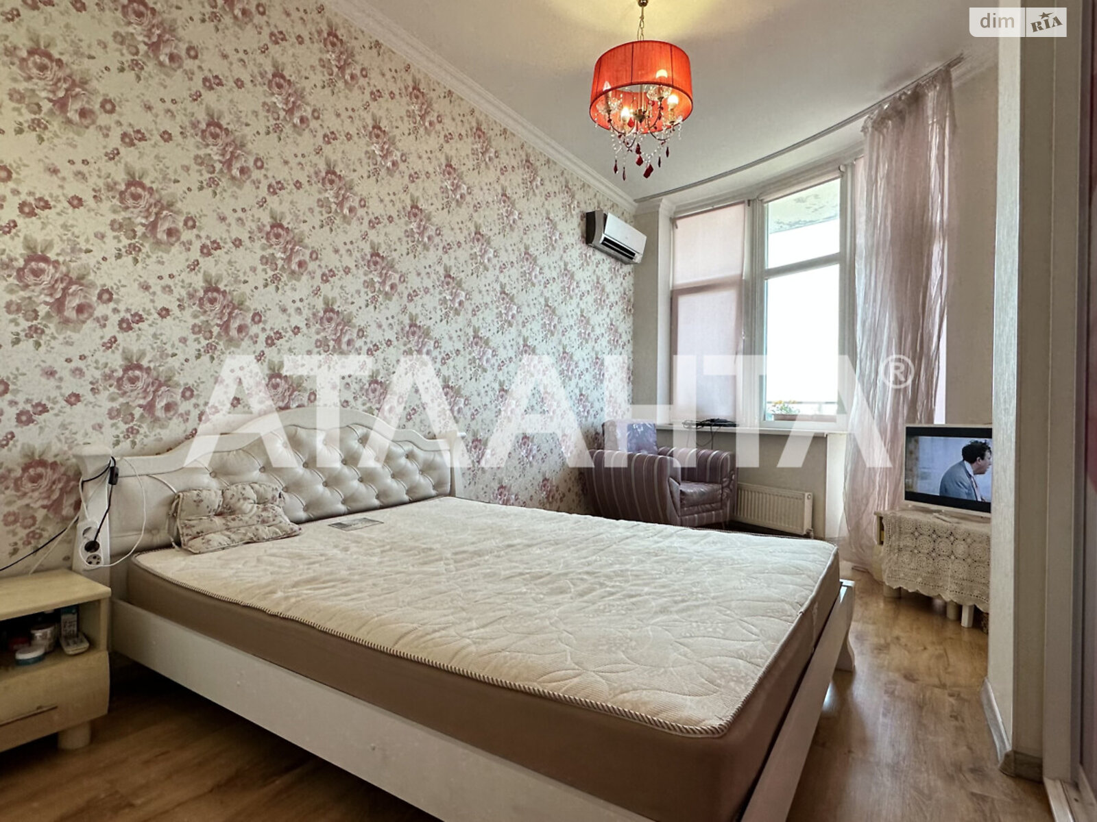 Продаж однокімнатної квартири в Одесі, на вул. Інглезі 6/1, район Київський фото 1 Продаж однокімнатної квартири в Одесі, на вул. Інглезі 6/1, район Київський фото 1