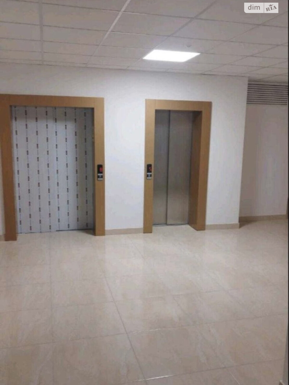 Продаж трикімнатної квартири в Одесі, на вул. Інглезі, район Київський фото 1 Продаж трикімнатної квартири в Одесі, на вул. Інглезі, район Київський фото 1