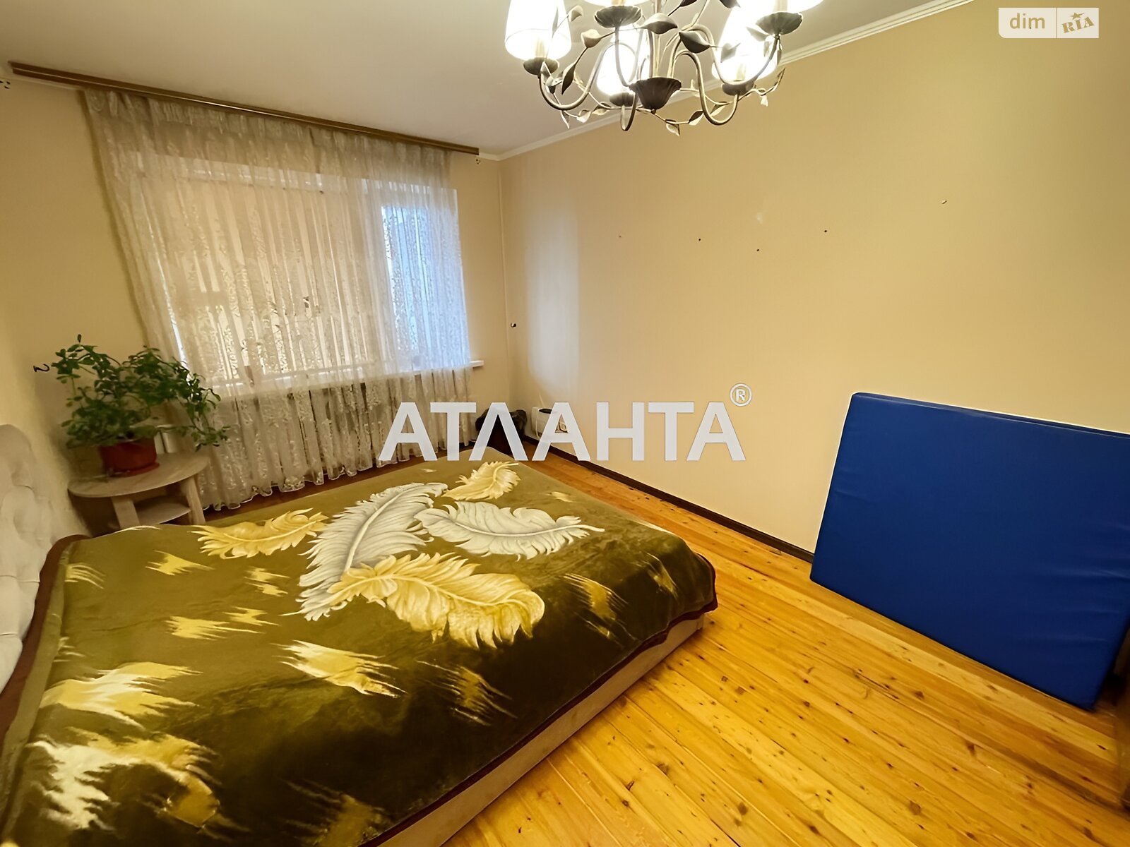 Продажа трехкомнатной квартиры в Одессе, на ул. Семьи Глодан, район Киевский фото 2 Продажа трехкомнатной квартиры в Одессе, на ул. Семьи Глодан, район Киевский фото 2
