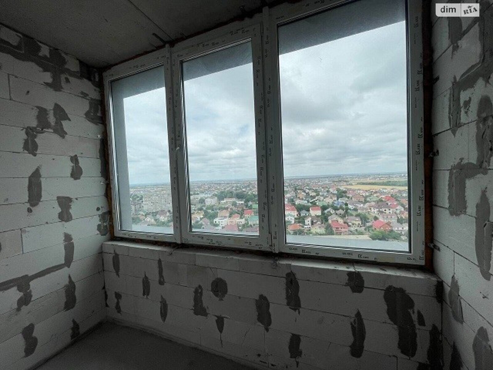 Продажа трехкомнатной квартиры в Одессе, на просп. Небесной Сотни, район Киевский фото 1 Продажа трехкомнатной квартиры в Одессе, на просп. Небесной Сотни, район Киевский фото 1