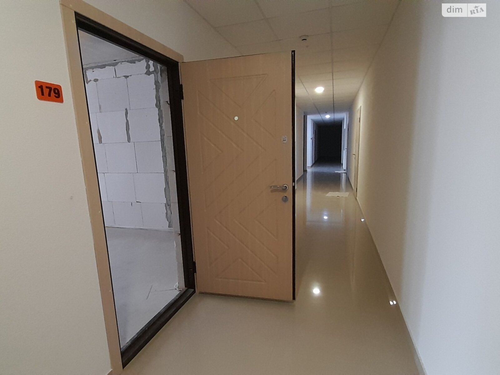 Продаж однокімнатної квартири в Лиманці, на вул. Академіка Вільямса 95, фото 1