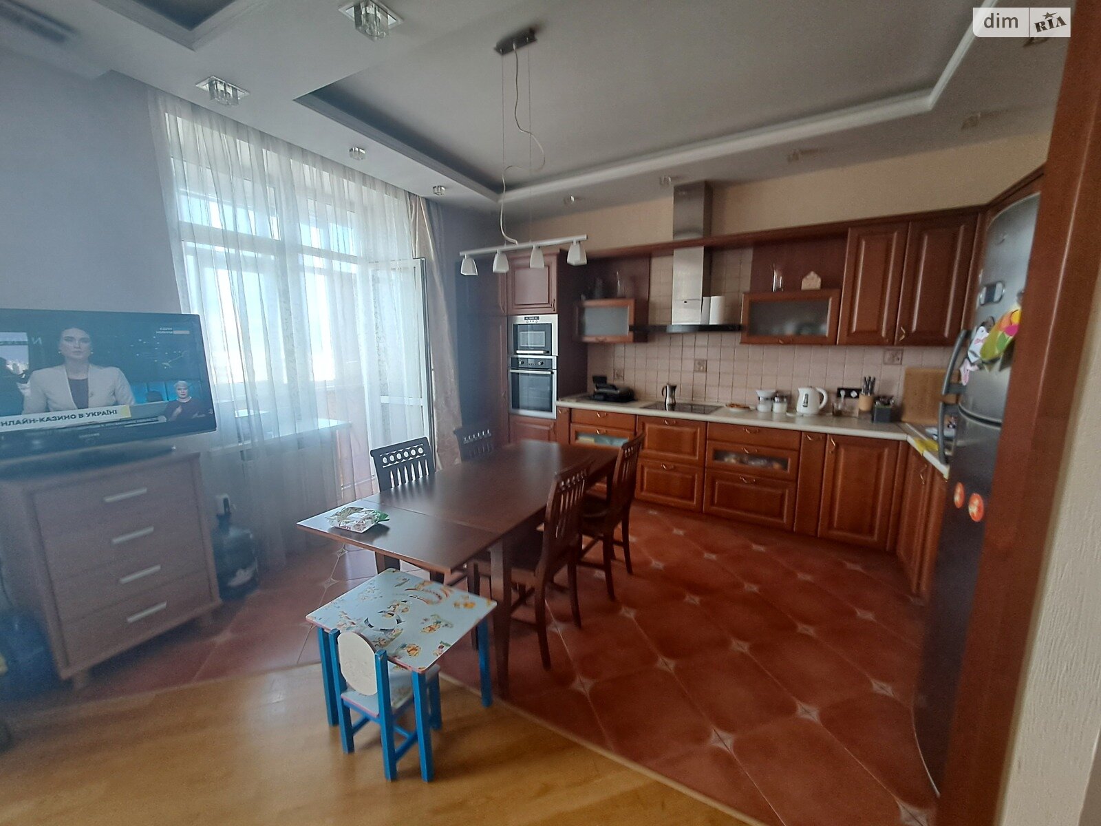Продажа трехкомнатной квартиры в Одессе, на дор. Фонтанская, район Киевский фото 1 Продажа трехкомнатной квартиры в Одессе, на дор. Фонтанская, район Киевский фото 1