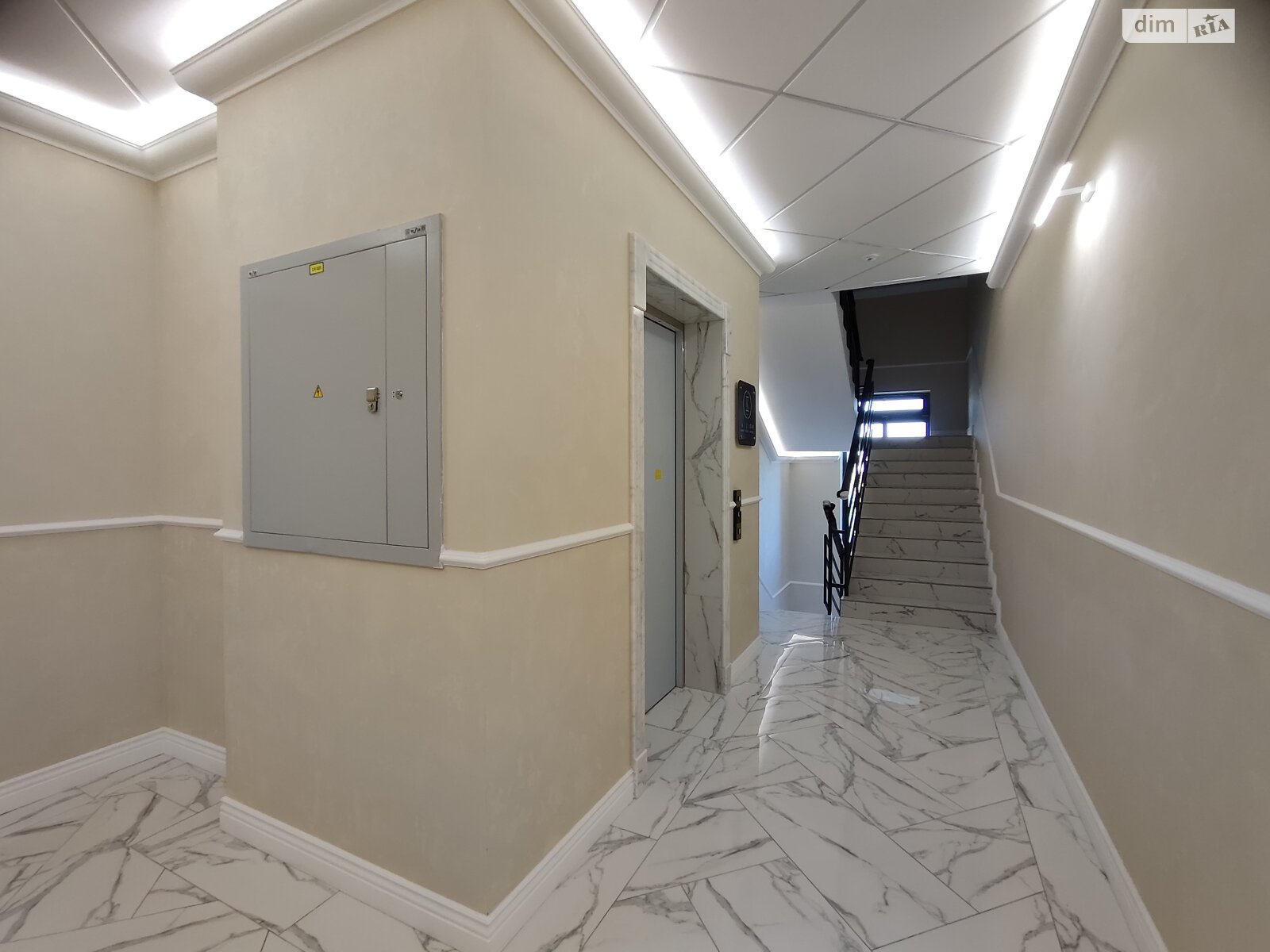 Продажа однокомнатной квартиры в Одессе, на дор. Фонтанская, район Киевский фото 1 Продажа однокомнатной квартиры в Одессе, на дор. Фонтанская, район Киевский фото 1