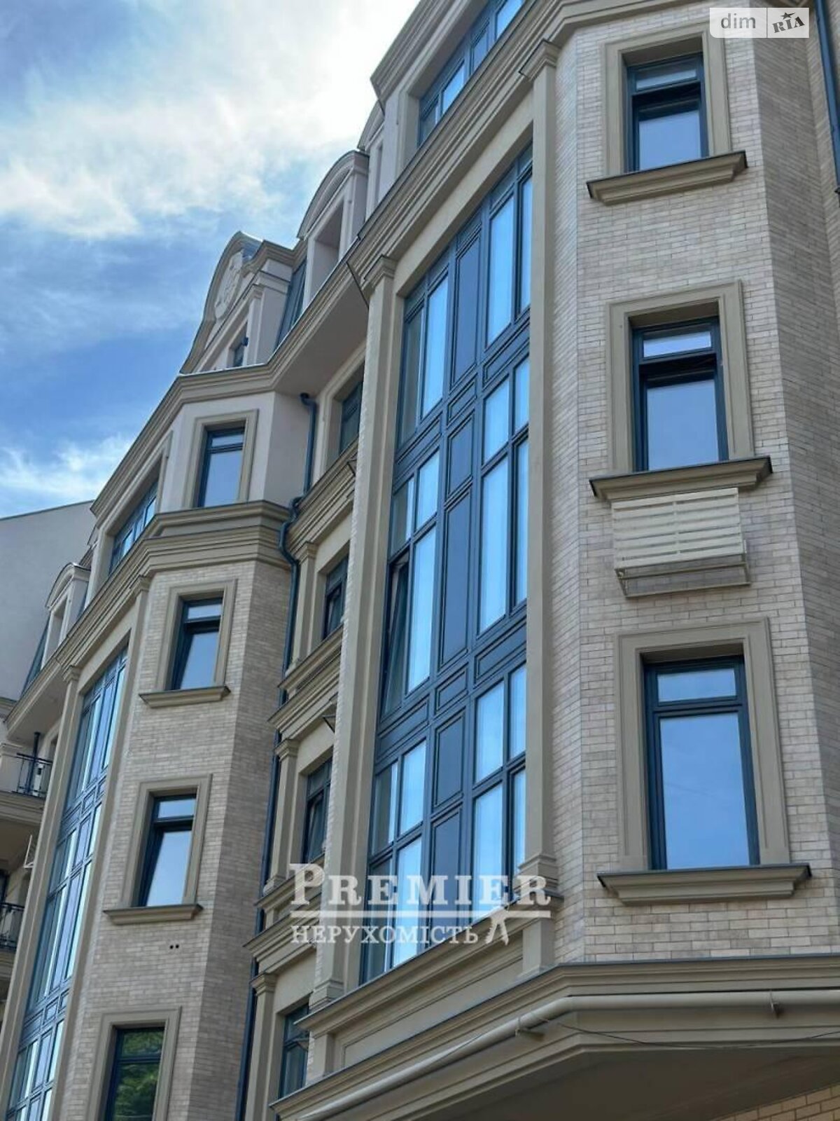 Продажа трехкомнатной квартиры в Одессе, на дор. Фонтанская, район Киевский фото 1 Продажа трехкомнатной квартиры в Одессе, на дор. Фонтанская, район Киевский фото 1
