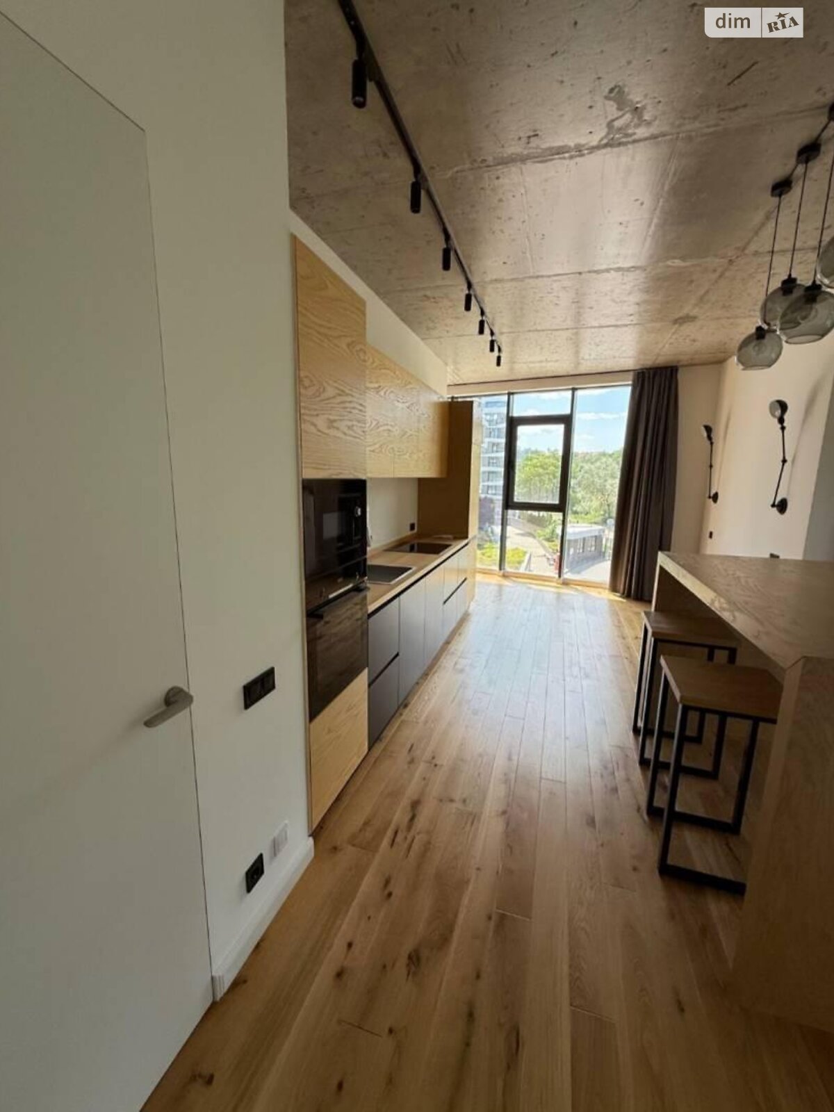 Продажа трехкомнатной квартиры в Одессе, на дор. Фонтанская, район Киевский фото 1