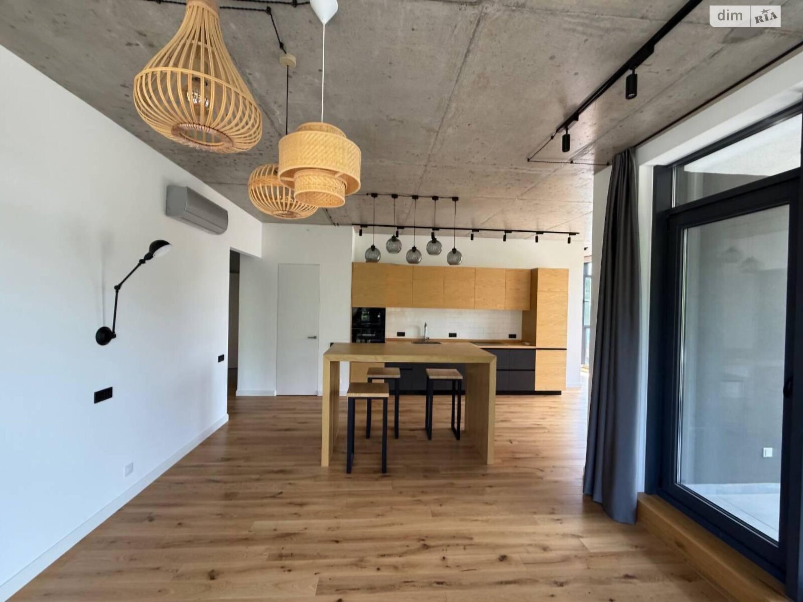 Продажа трехкомнатной квартиры в Одессе, на дор. Фонтанская, район Киевский фото 1