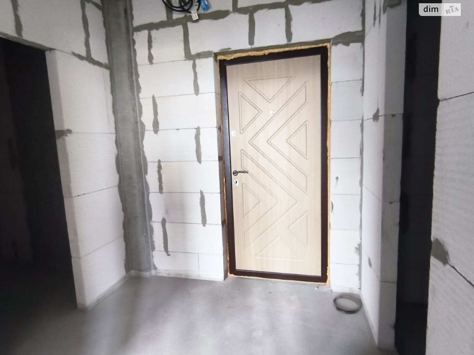 Продаж однокімнатної квартири в Одесі, на вул. Перлинна, кв. 1020, район Київський фото 1 Продаж однокімнатної квартири в Одесі, на вул. Перлинна, кв. 1020, район Київський фото 1