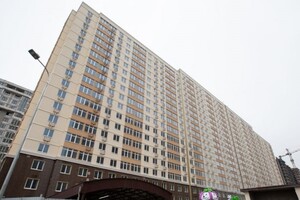 Продаж трикімнатної квартири в Одесі, на вул. Перлинна 9, район Київський фото 2