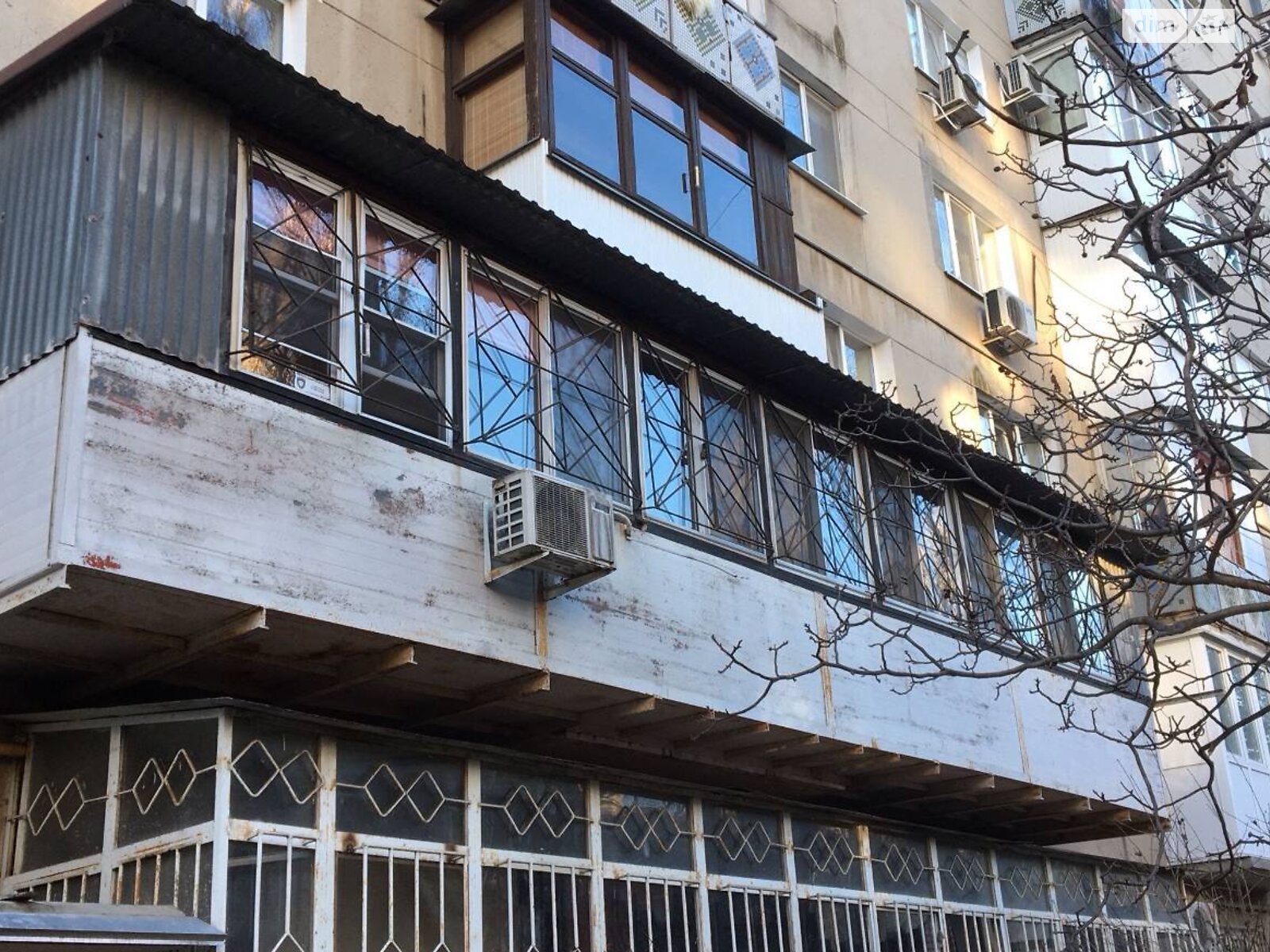 Продаж трикімнатної квартири в Одесі, на вул. Академіка Корольова, район Київський фото 1