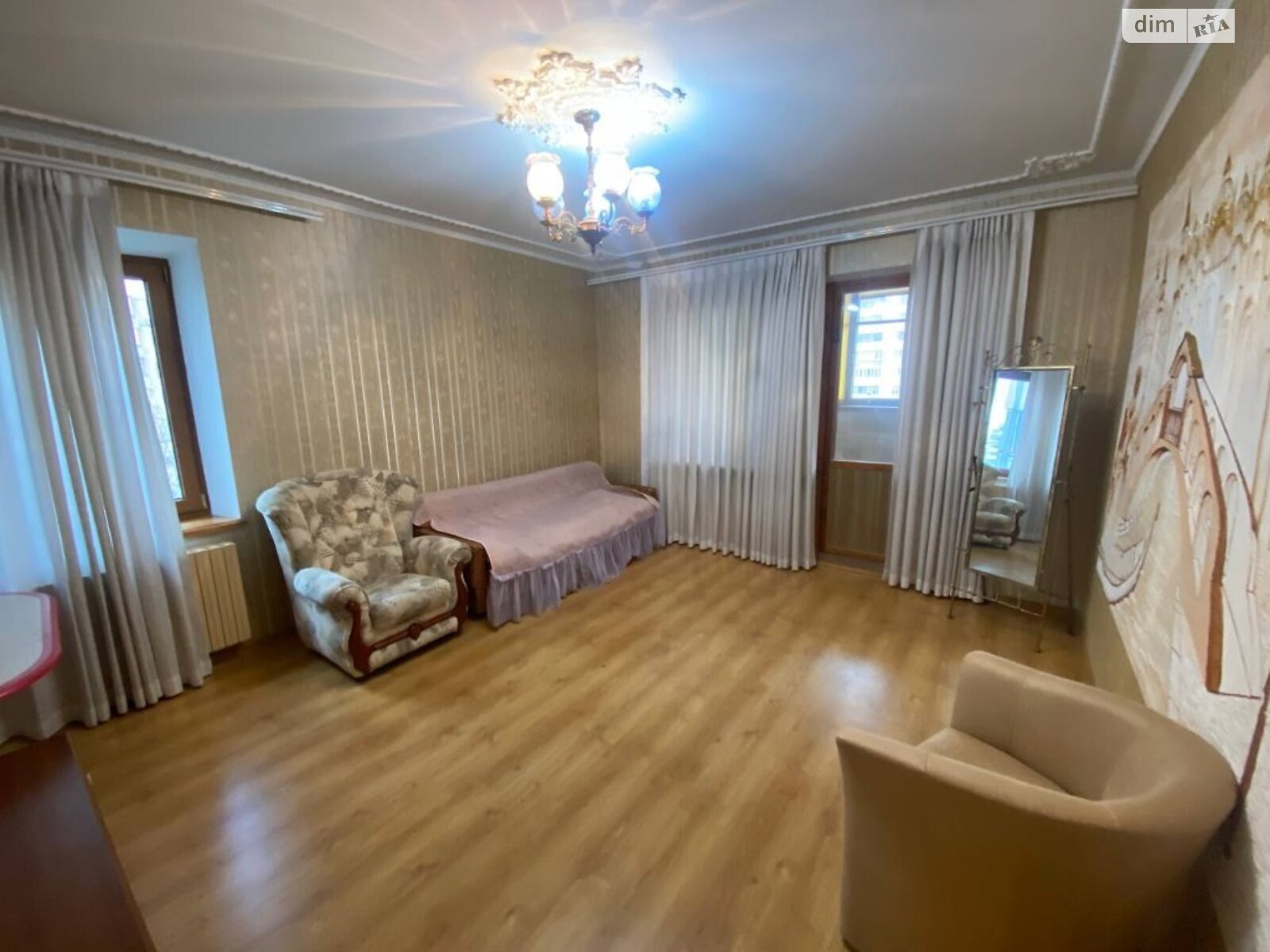 Продажа трехкомнатной квартиры в Одессе, на ул. Академика Королева 85/1, район Киевский фото 1