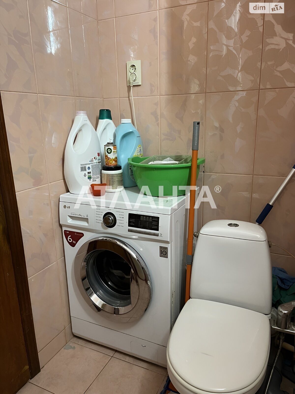 Продажа трехкомнатной квартиры в Одессе, на просп. Князя Ярослава Мудрого, район Киевский фото 1 Продажа трехкомнатной квартиры в Одессе, на просп. Князя Ярослава Мудрого, район Киевский фото 1