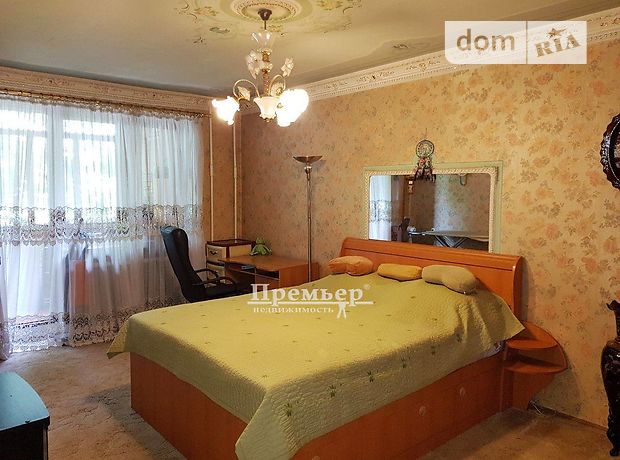 Продажа трехкомнатной квартиры в Одессе, на ул. Академика Королева район Киевский фото 1 Продажа трехкомнатной квартиры в Одессе, на ул. Академика Королева район Киевский фото 1