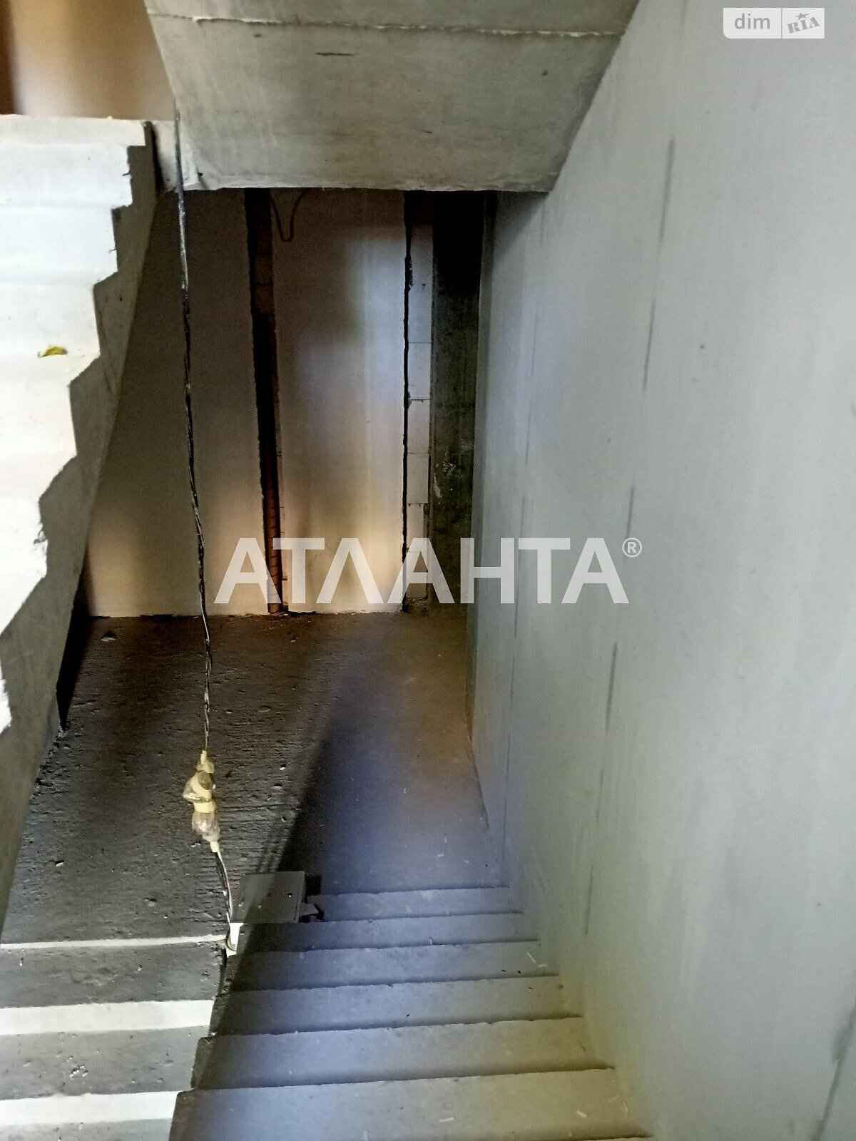 Продажа однокомнатной квартиры в Одессе, на ул. Космонавтов, район Киевский фото 1 Продажа однокомнатной квартиры в Одессе, на ул. Космонавтов, район Киевский фото 1