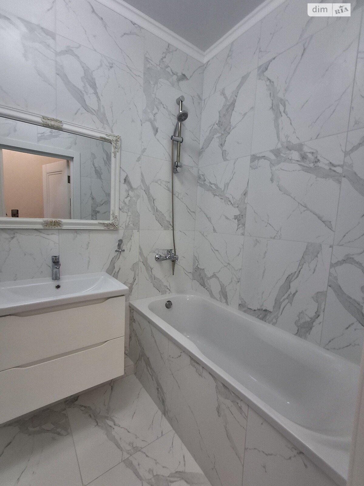 Продажа однокомнатной квартиры в Одессе, на ул. Костанди 104/1, район Киевский фото 1 Продажа однокомнатной квартиры в Одессе, на ул. Костанди 104/1, район Киевский фото 1