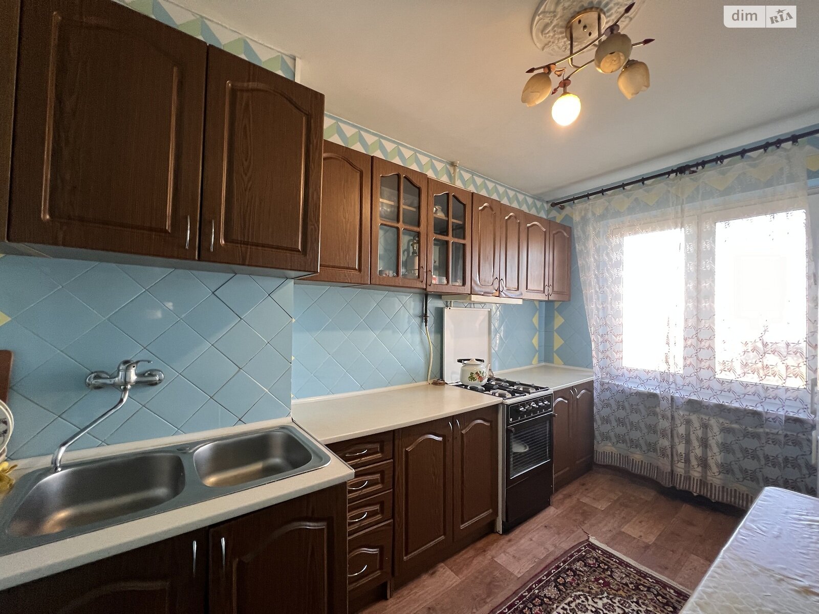 Продажа трехкомнатной квартиры в Одессе, на ул. Ильфа и Петрова, район Киевский фото 1