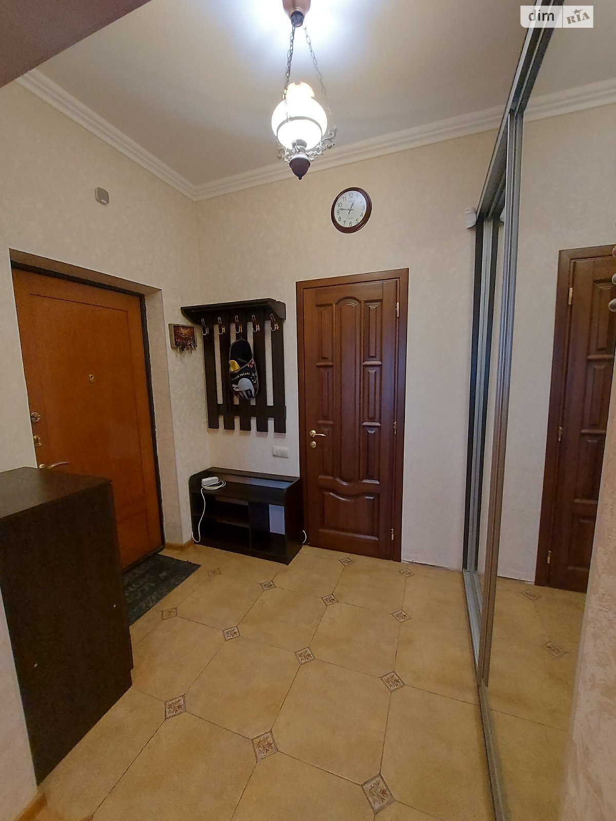 Продаж трикімнатної квартири в Одесі, на вул. Левітана, район Київський фото 1 Продаж трикімнатної квартири в Одесі, на вул. Левітана, район Київський фото 1