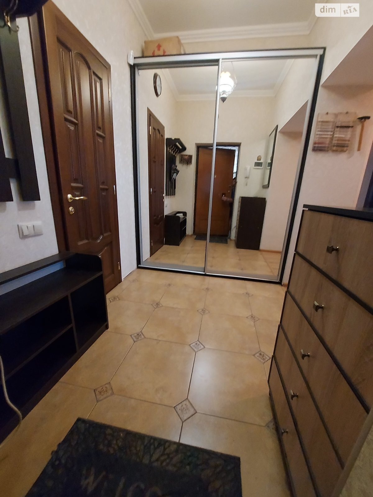 Продаж трикімнатної квартири в Одесі, на вул. Левітана, район Київський фото 1 Продаж трикімнатної квартири в Одесі, на вул. Левітана, район Київський фото 1