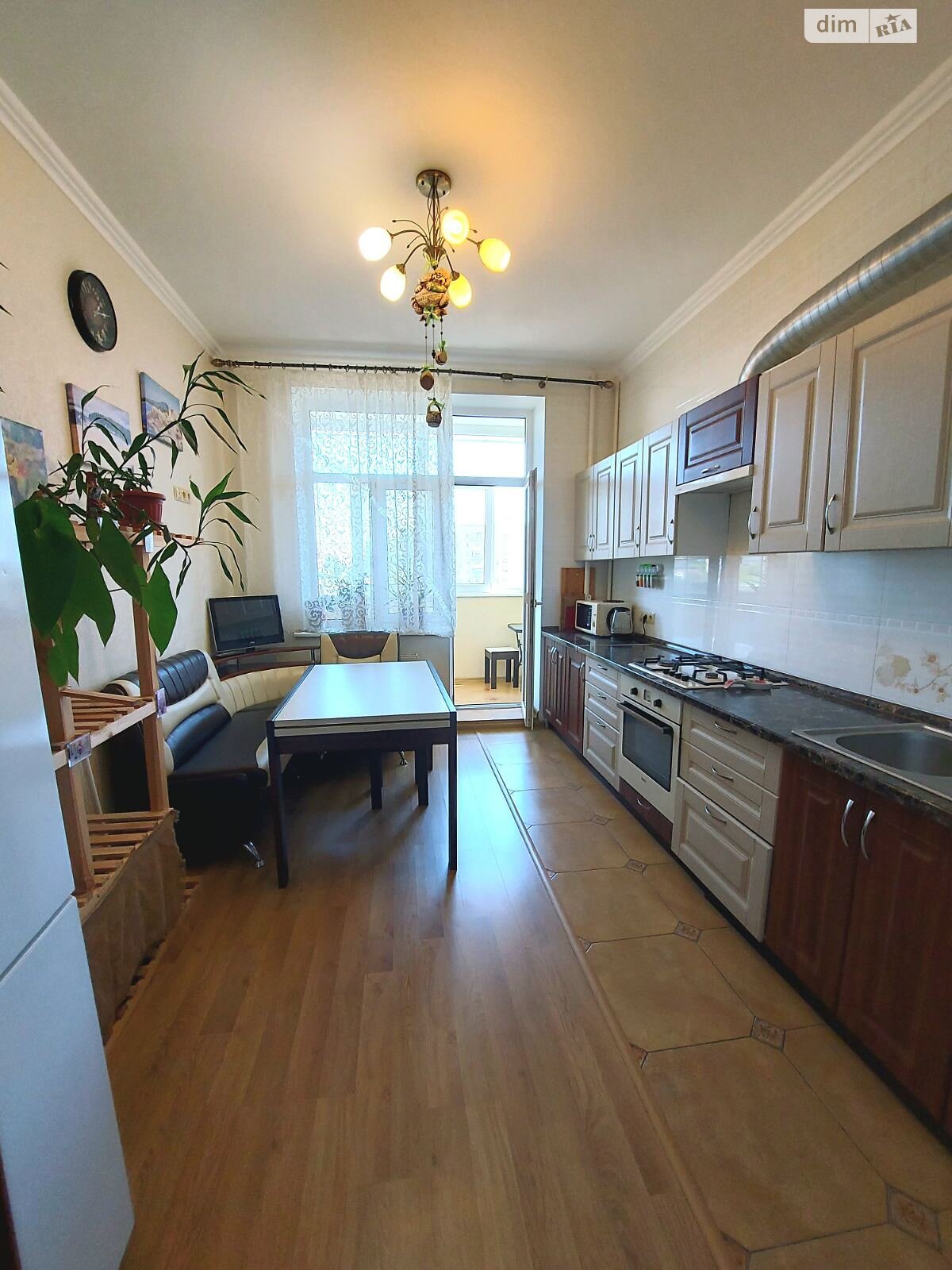 Продаж трикімнатної квартири в Одесі, на вул. Левітана, район Київський фото 1 Продаж трикімнатної квартири в Одесі, на вул. Левітана, район Київський фото 1