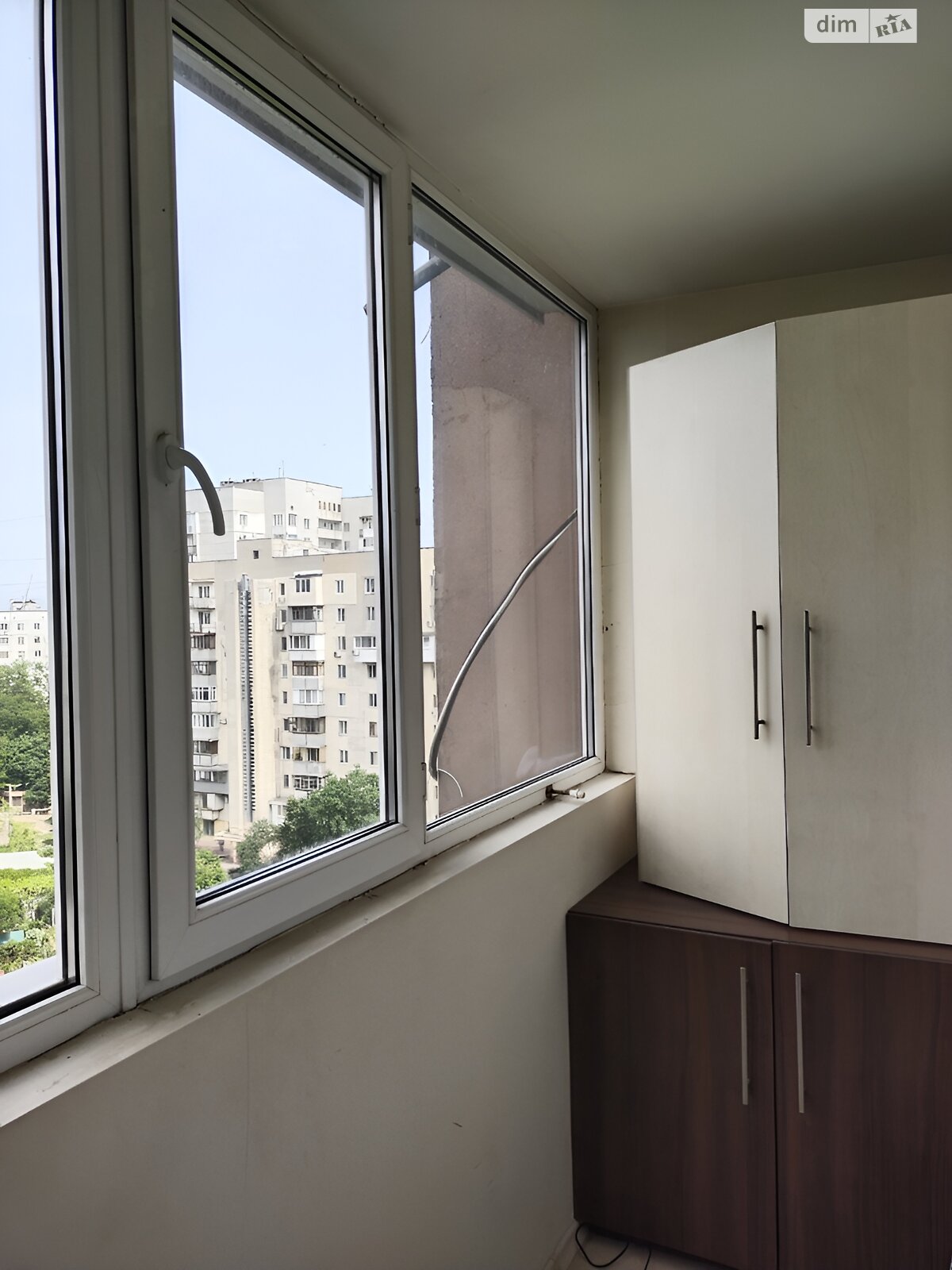 Продажа трехкомнатной квартиры в Одессе, на ул. Левитана, район Киевский фото 1 Продажа трехкомнатной квартиры в Одессе, на ул. Левитана, район Киевский фото 1