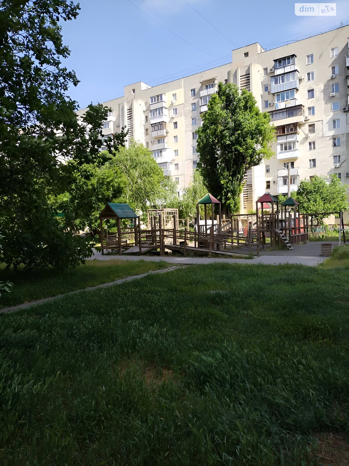 Продажа трехкомнатной квартиры в Одессе, на ул. Левитана, район Киевский фото 1 Продажа трехкомнатной квартиры в Одессе, на ул. Левитана, район Киевский фото 1